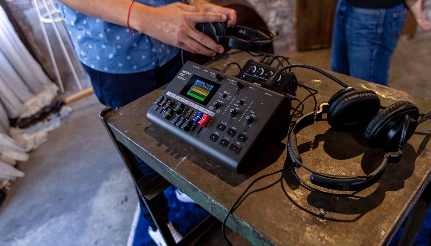 R12 MultiTrak | ZOOM