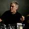 Steve Gadd  jouant de la batterie