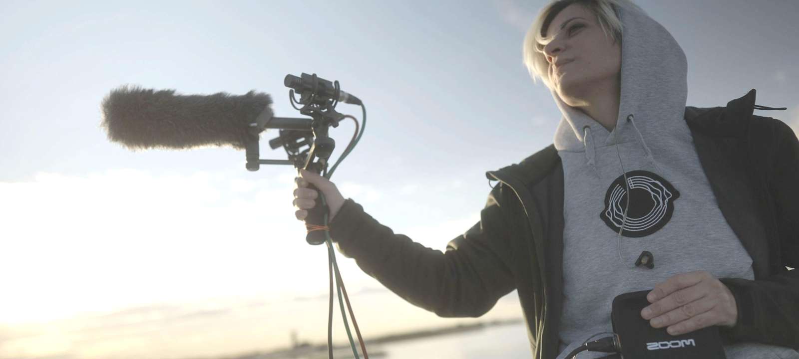 Chiara Luzzana recording audio using a zoom F6