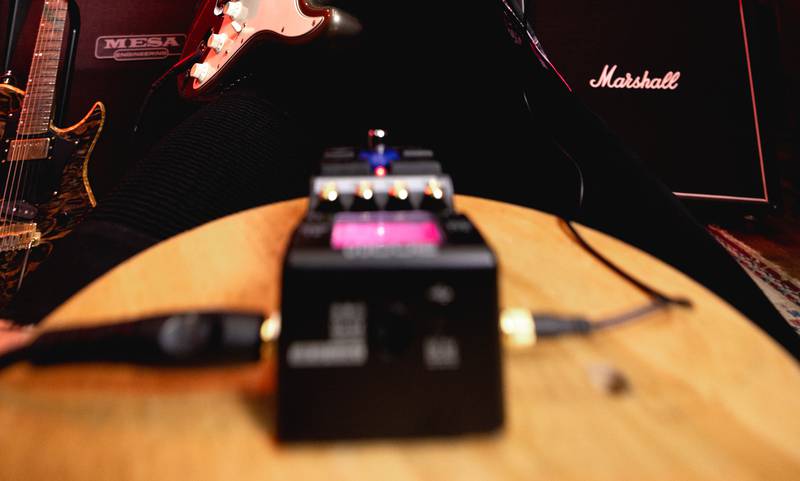 Guitarist Kappa Tanabe using the MS-80IR+