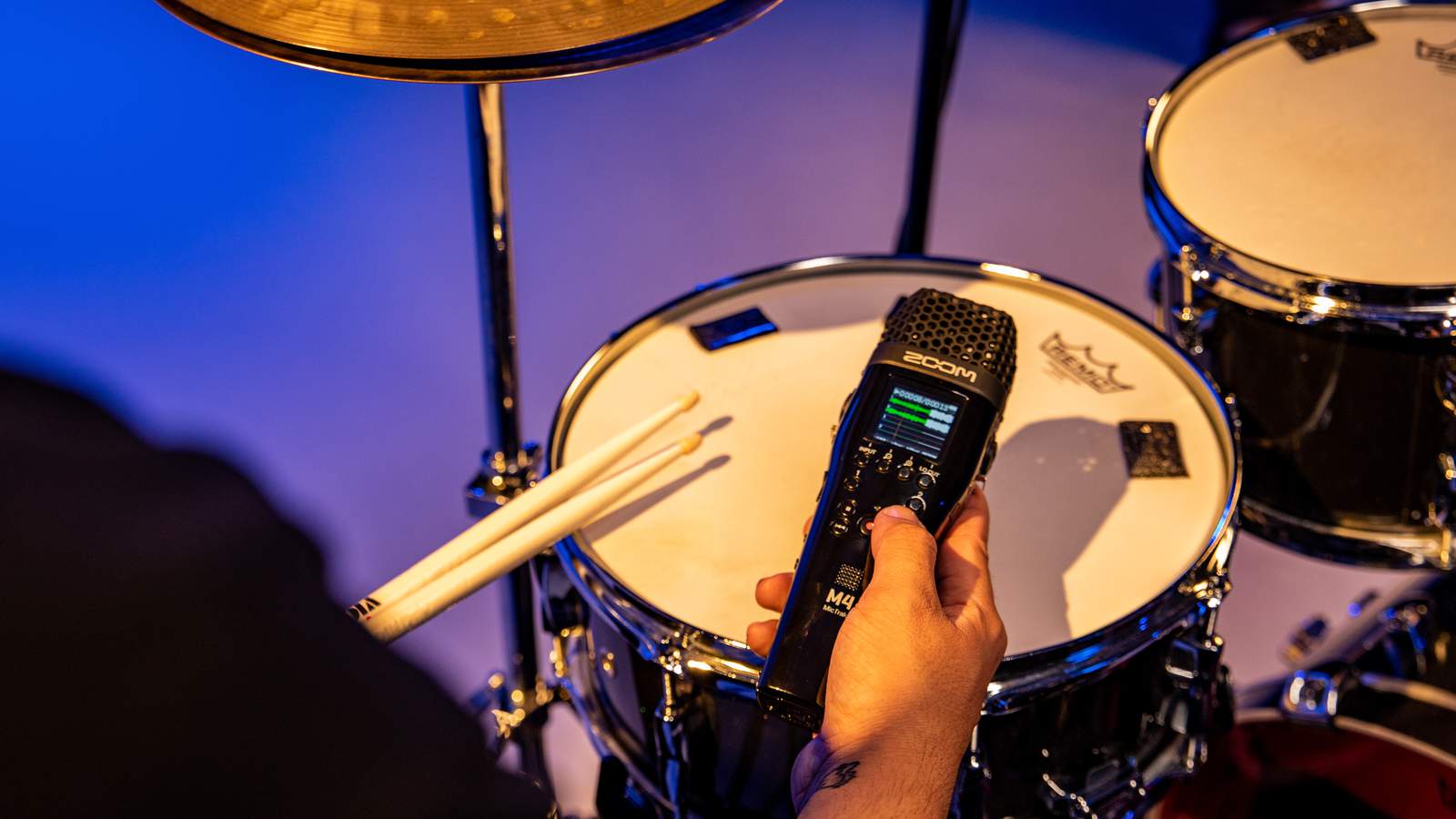 Recording with M4 MicTrak on hand